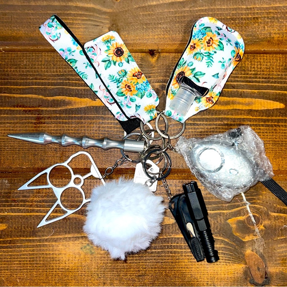 Self-defense, 10 pieces keychain